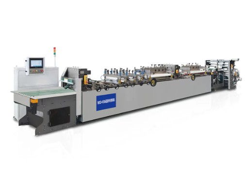 Cén fáth ar féidir le meaisín déanta mála 450A Center-séala, ceithre thaobh oibriú gan uaim agus leanúnach a bhaint amach?